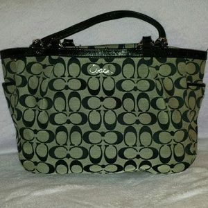 Coach signature gallery tote